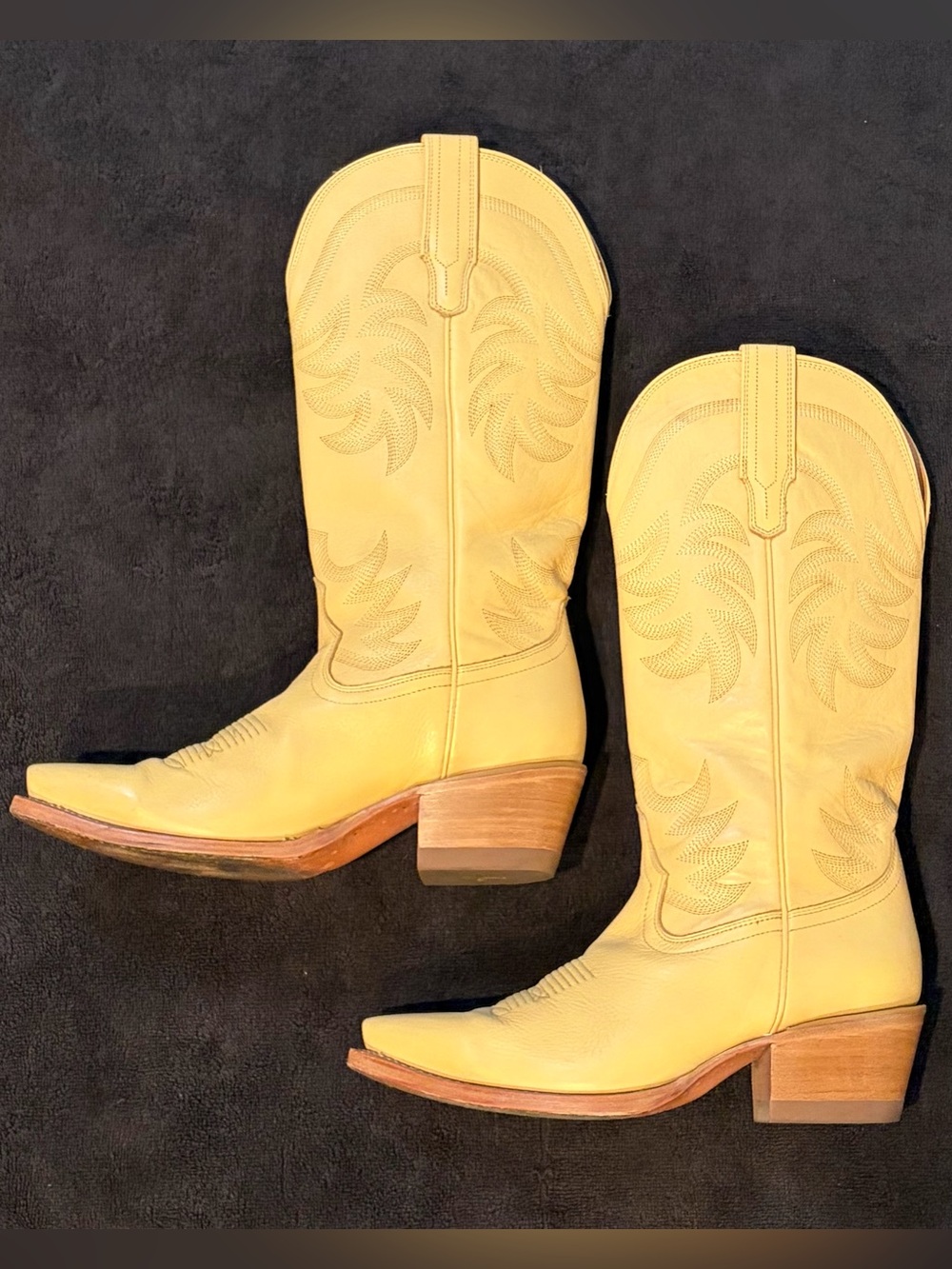 Tecovas Annie Marigold Snip Toe Cowgirl Boots 8B - Picture 3 of 9